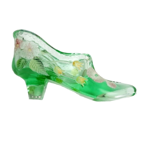 Vintage Fenton Sea Green Miniature Glass Shoe Handpainted and Signed - Picture 2 of 15